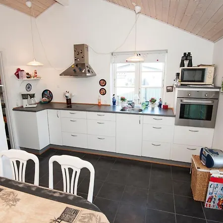 Mage 66 Holiday House